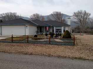 22821 Clover Spring Pl, Tehachapi, CA 93561