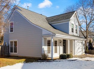 485 Foxridge Dr SW, Leesburg, VA