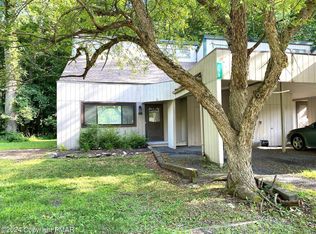 158 Ridge Dr, Tannersville, PA 18372