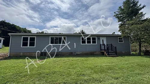 43 Memory Ln Photo 1