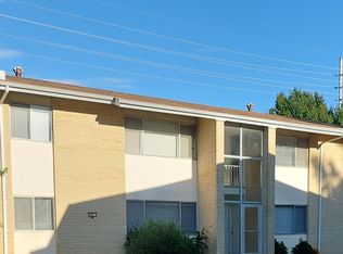 146 Clarkson Rd #56, Ballwin, MO 63011