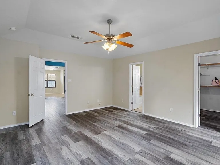 1205 Marlee Cir — Photo 16