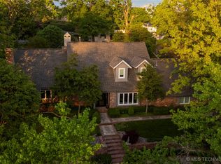 2733 S Utica Ave, Tulsa, OK 74114