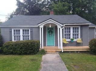 309 E Pleasant St, Roseboro, NC 28382