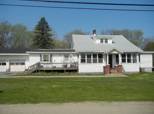 595 Devils Den Rd, Altona, NY 12910