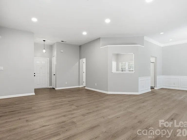13114 Woodland Farm Dr — Photo 8