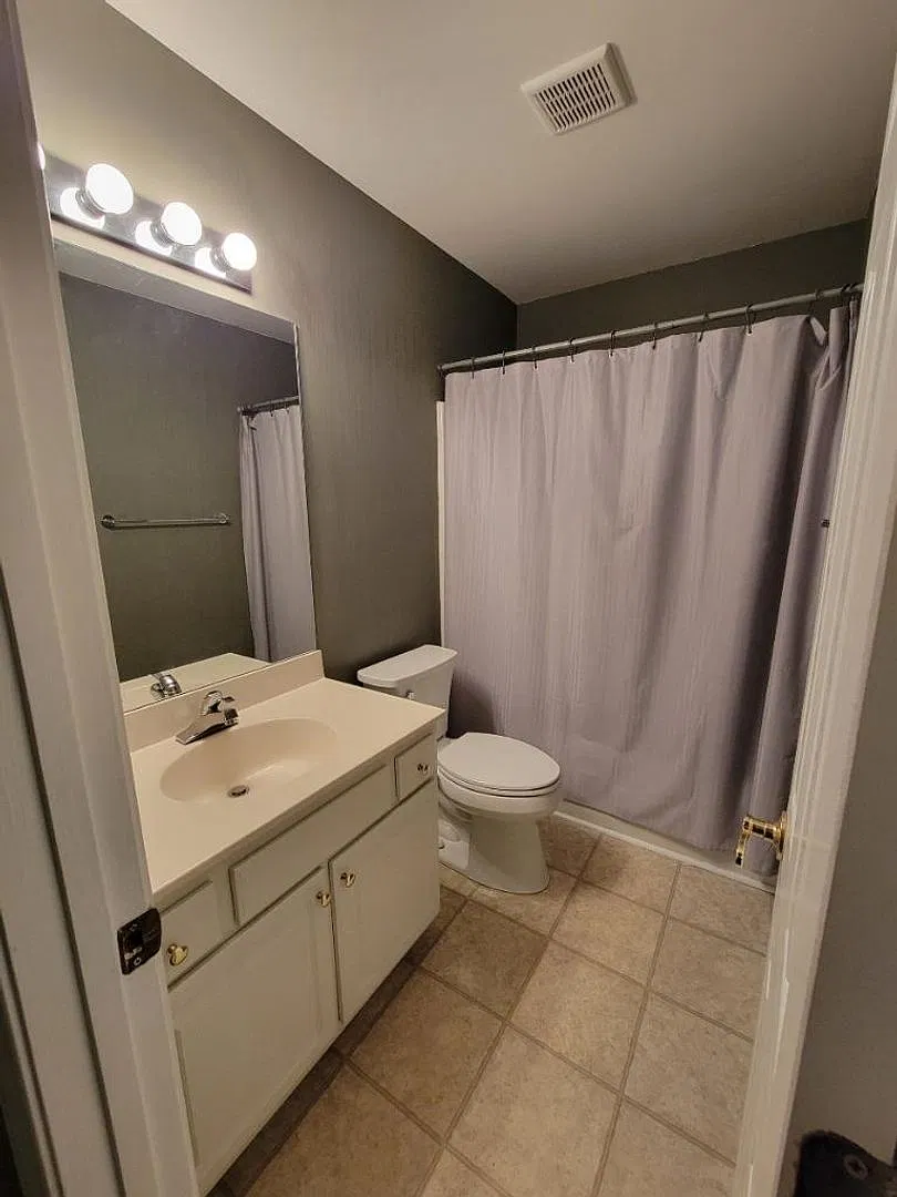 101 Woodlake Dr — Photo 4