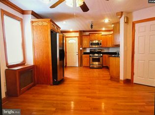 204 S Chestnut St APT B, Ambler, PA 19002