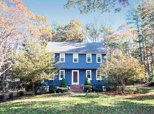 61 Buckboard Rd, Duxbury, MA 02332