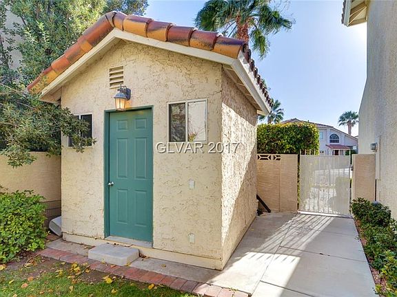 3rd image of 7516 Heather Knoll Cir
