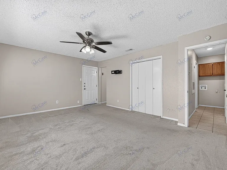 7761 Sable Ln — Photo 10