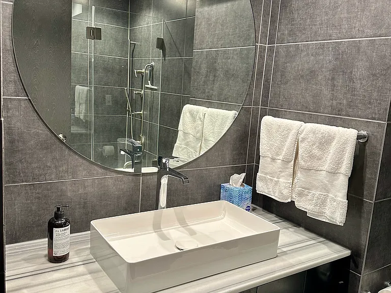 303 Greenwich St #3F — Photo 9
