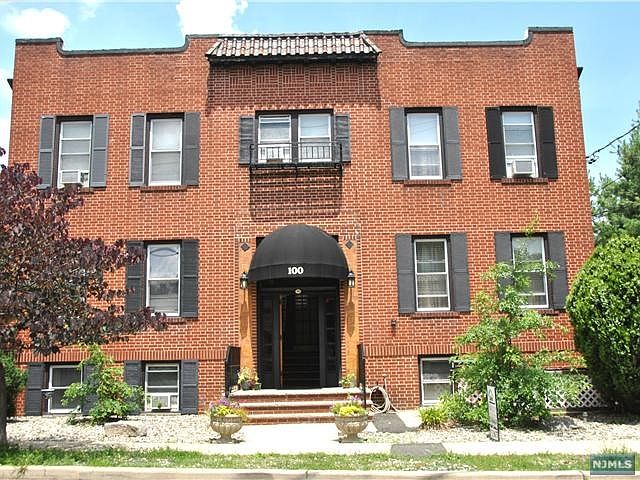 1st image of 100 Mill St APT 8