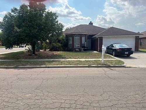 410 Justice Ave Photo 1