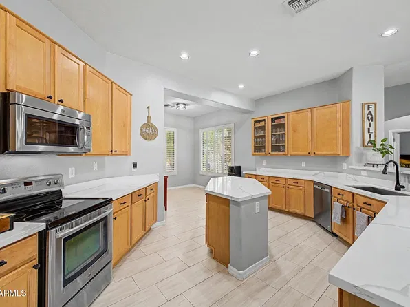 14446 W EDGEMONT Avenue, Goodyear, AZ 85395