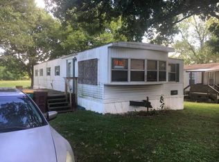 130 Lantern Dr, Gardner, IL 60424