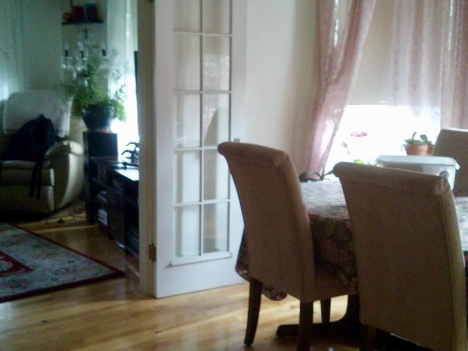 2nd image of 392 Blodget St