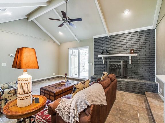 5th image of 2609 Quail Run Dr