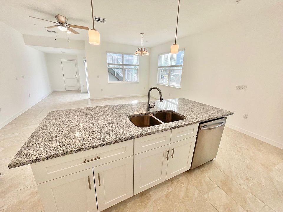 12084 Via Caselli Ln Windermere, FL, 34786 Apartments for Rent Zillow