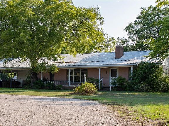 2nd image of 2850 County Road 225