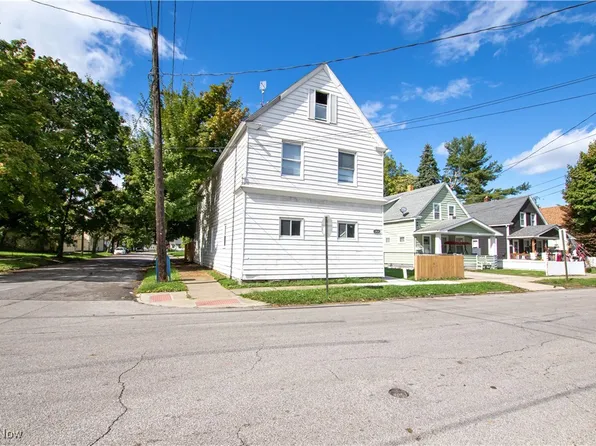 3464 W 52nd St, Cleveland, OH 44102