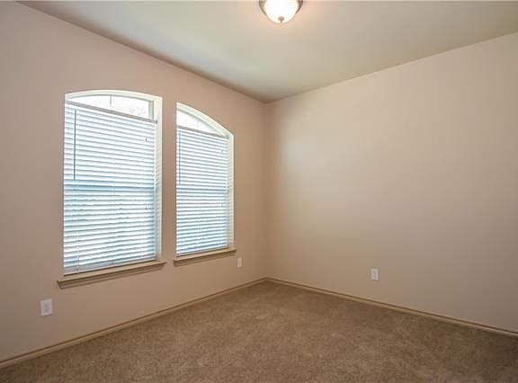 3rd image of 1352 Constance Dr