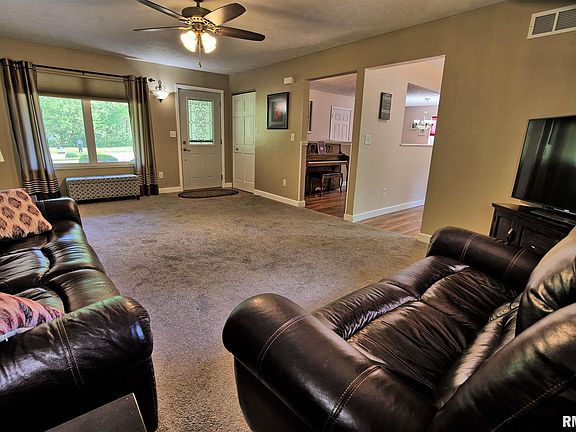 4th image of 3611 W Saymore Ln