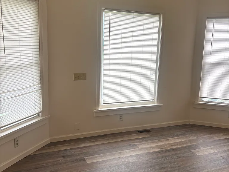 11 N Genesee St #1 — Photo 8