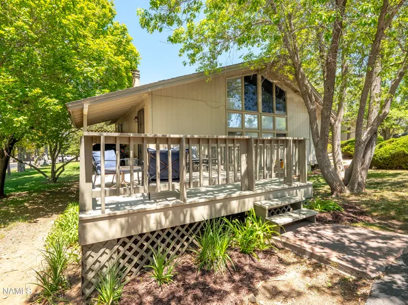 2301 N Oakmont Dr, Flagstaff, AZ 86004