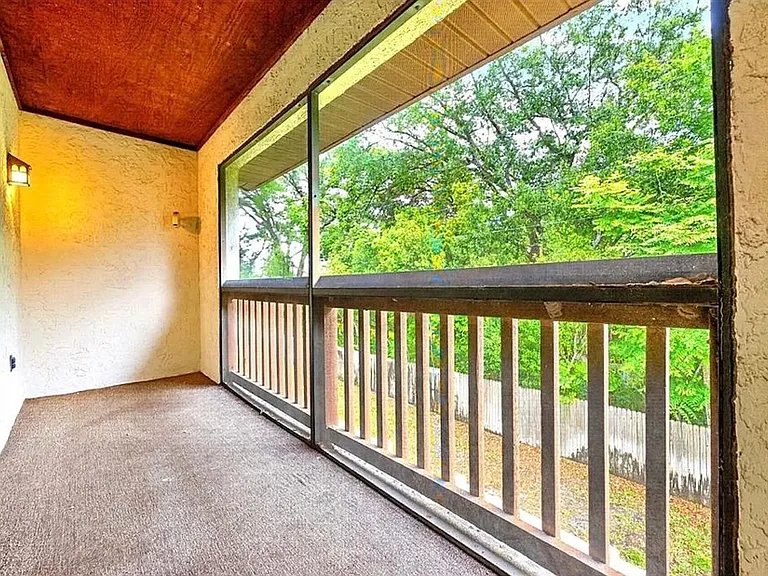 600 Northern Way #302 — Photo 12