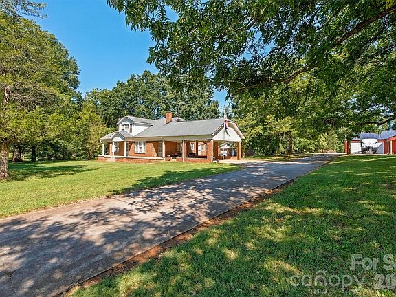 3rd image of 3336 Startown Rd