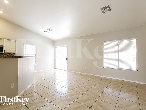 2nd image of 5345 Greta Garbo St