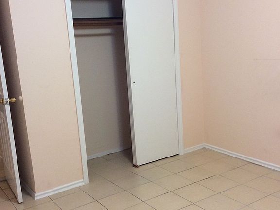 5th image of 17 Bay 37th St #1