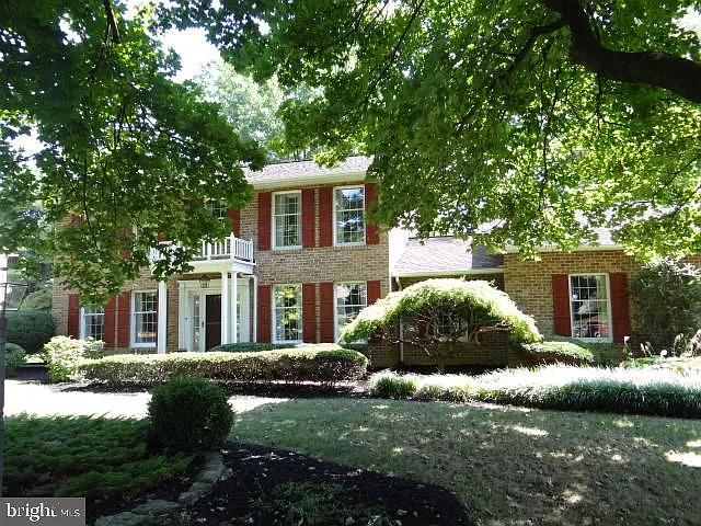 426 Briar Ln photo 1