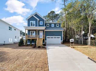 1644 Pineview Dr, Raleigh, NC 27606