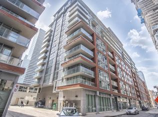 21 Nelson St #226, Toronto, ON M5V 3H9