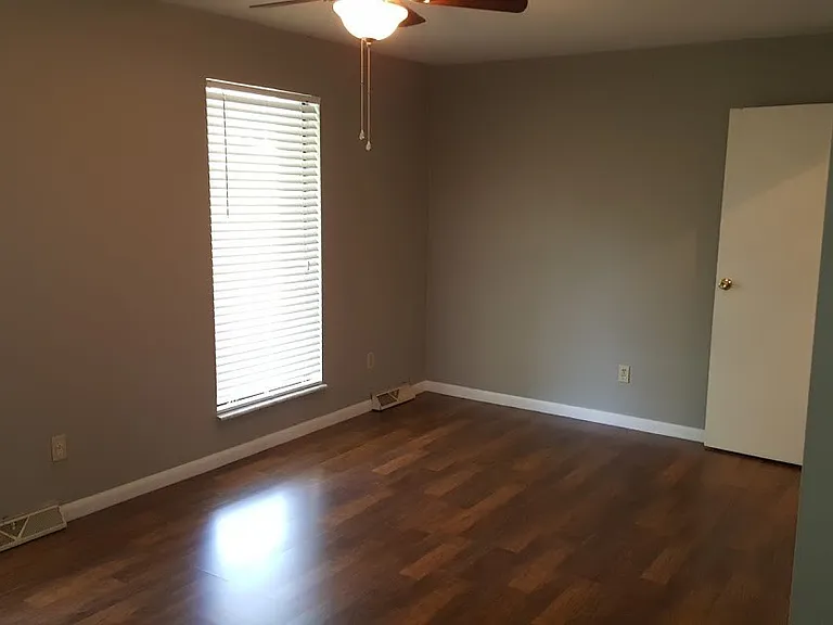 70 Veldt Ln — Photo 14