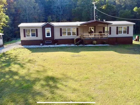 694 Oakley Rd, Salyersville, KY 41465