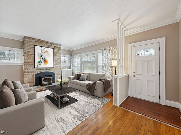 5th image of 1659 Chesterland Ave