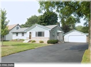 747 Meyer St N, Maplewood, MN 55119