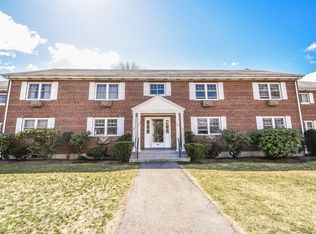 129 Emerson Gardens Rd, Lexington, MA 02420