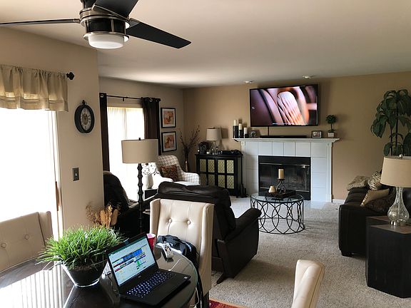 2nd image of 23700 Paddock Dr