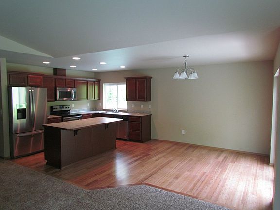 4th image of 13118 5th Ave E