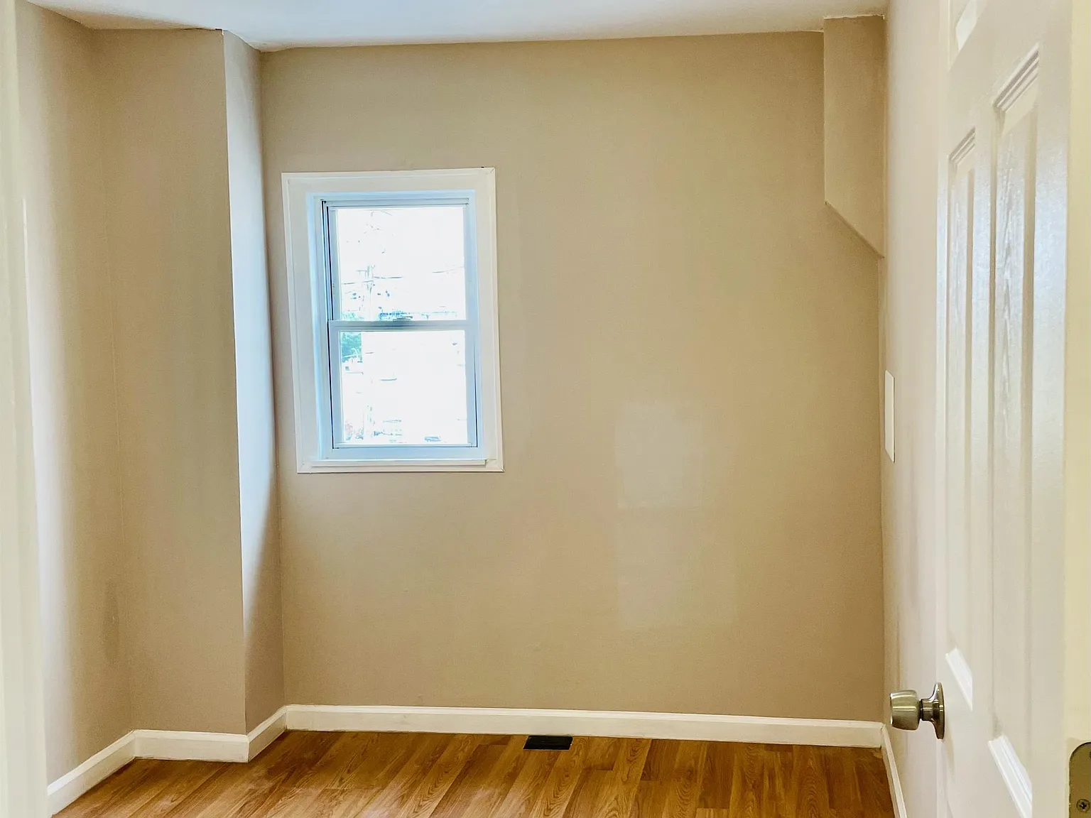 2018 North Charles Street - 3R — Photo 2
