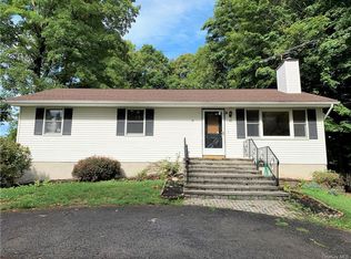 25 Giovanna St, New Windsor, NY 12553