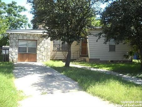 1st image of 111 Huxley Dr