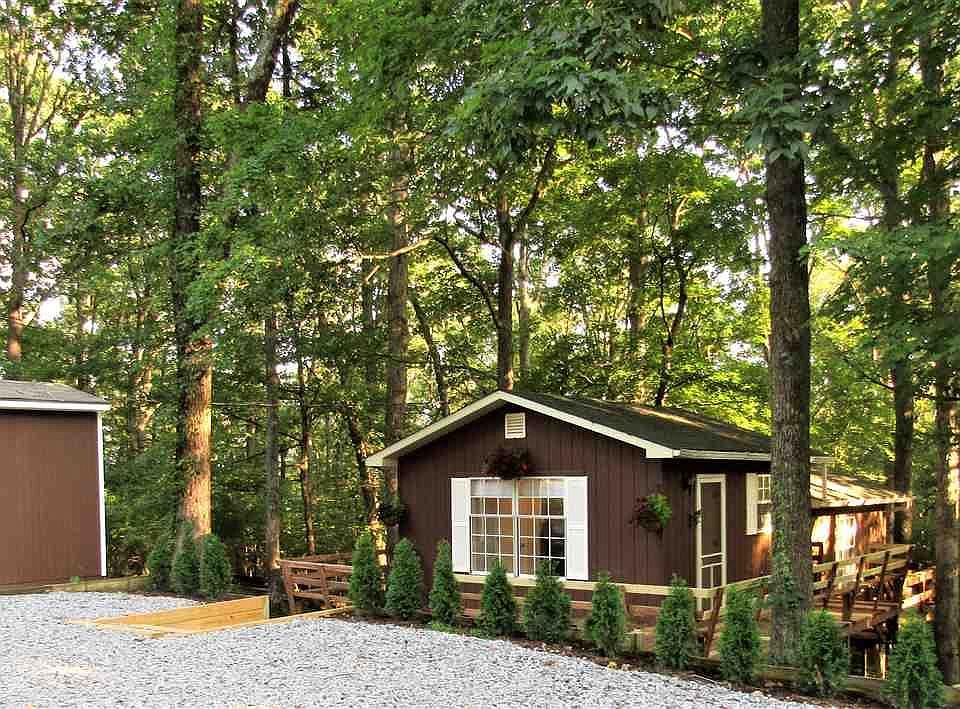 1st image of 177 Meadow Dr