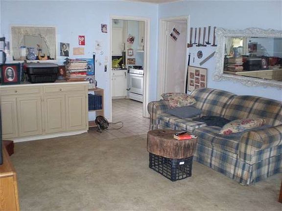 5th image of 6341 Diamond Ave