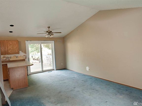 2nd image of 8302 Woodgrove Ct SE