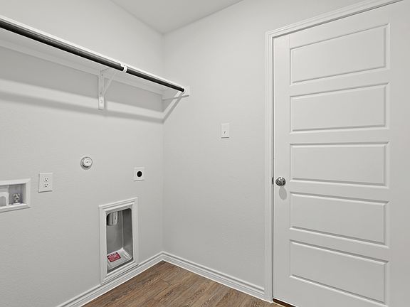 7th image of this home